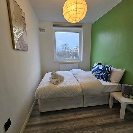 London Mile End Rooms Londres Exterior foto