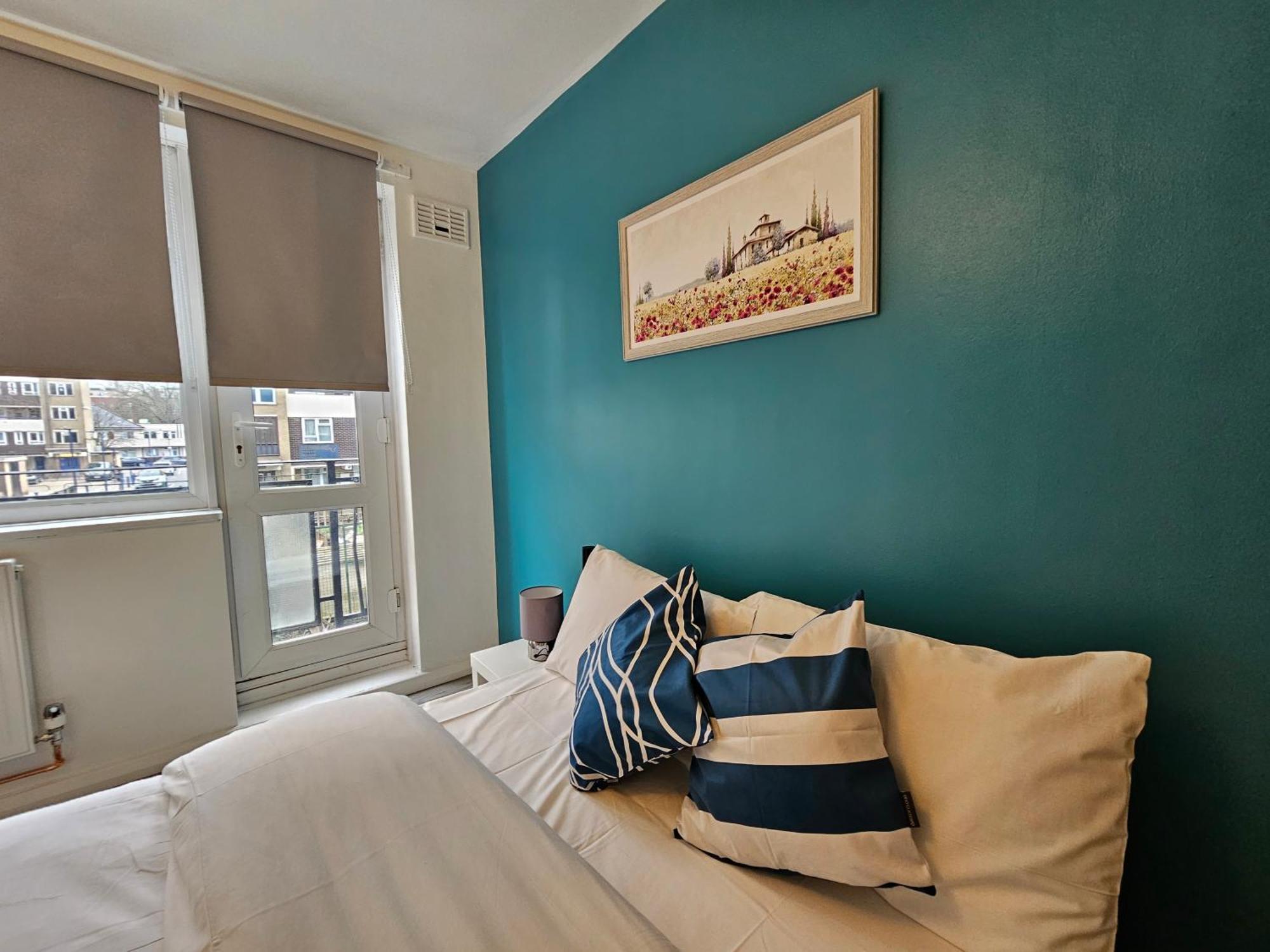 London Mile End Rooms Londres Exterior foto